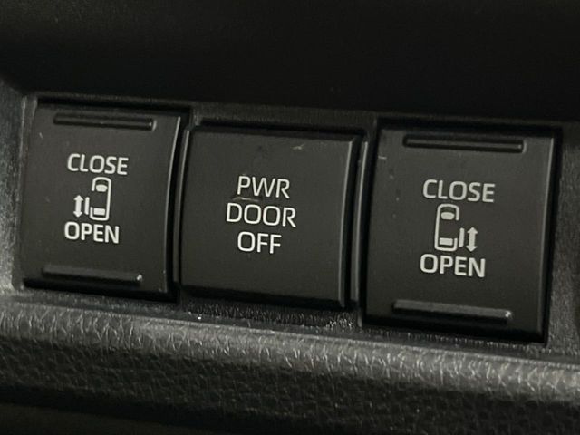 TOYOTA SIENTA HYBRID 2024 Image 31