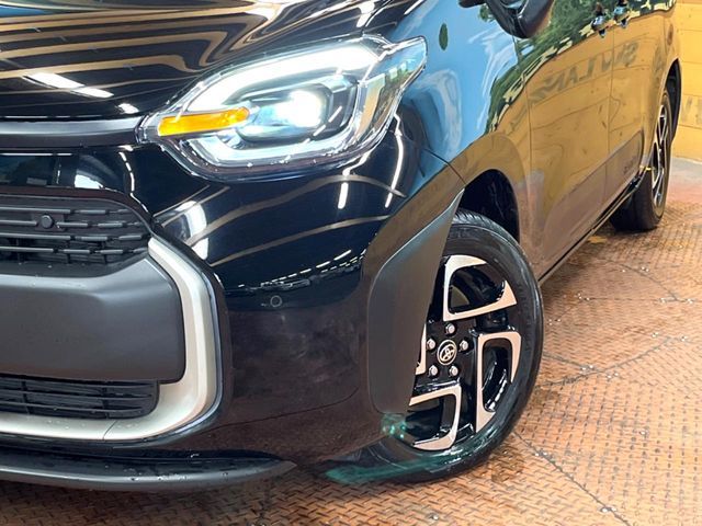 TOYOTA SIENTA HYBRID 2024 Image 31