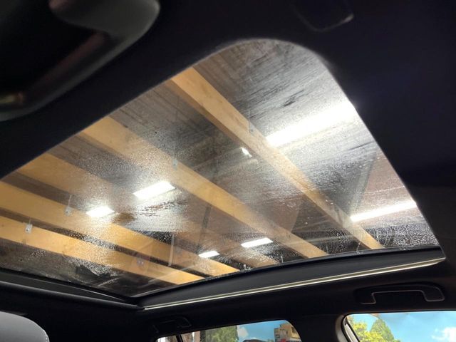 TOYOTA COROLLA CROSS HYBRID 2025 Image 31