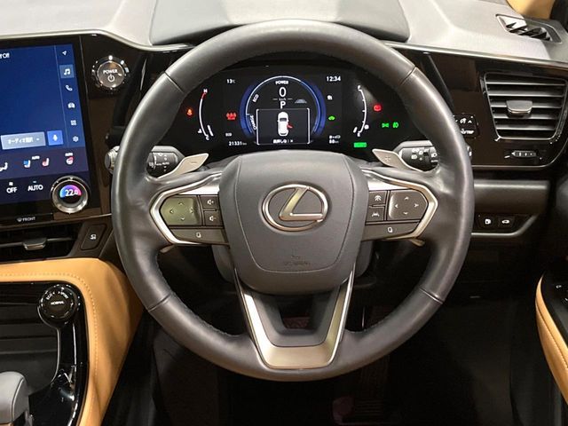 TOYOTA LEXUS NX350H 2022 Image 31