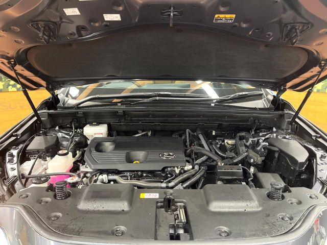 TOYOTA LEXUS NX350H 2022 Image 31