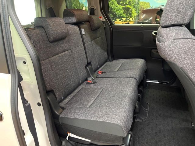 TOYOTA SIENTA HYBRID 2023 Image 31