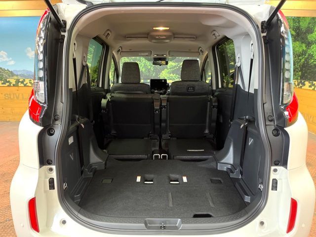 TOYOTA SIENTA HYBRID 2023 Image 31