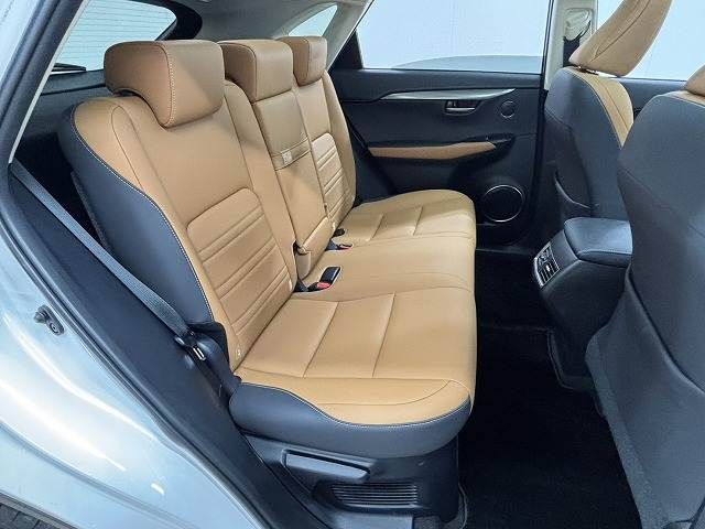 TOYOTA LEXUS NX300H 2021 Image 31