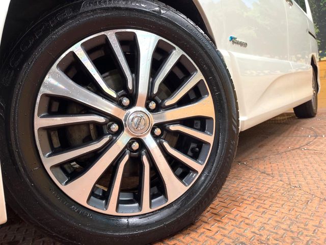 NISSAN SERENA  S-HYBRID 2015 Image 31