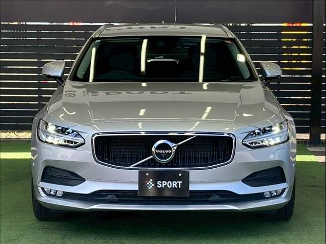 VOLVO V90 2018 Image 31