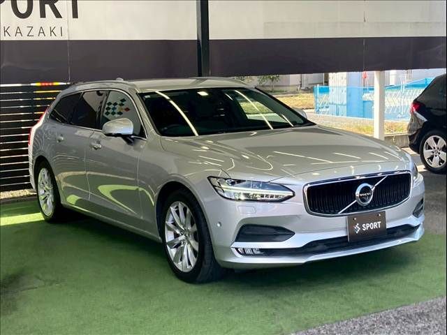 VOLVO V90 2018 Image 31