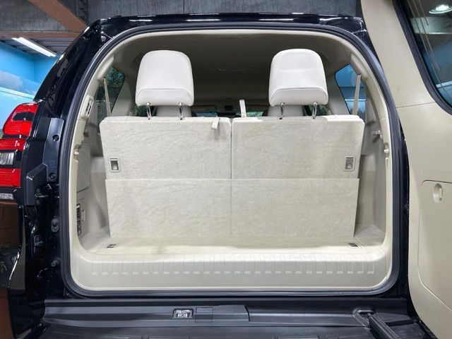 TOYOTA LANDCRUISER PRADO 2023 Image 31