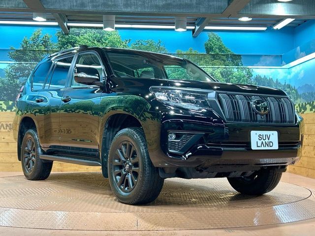 TOYOTA LANDCRUISER PRADO 2023 Image 31