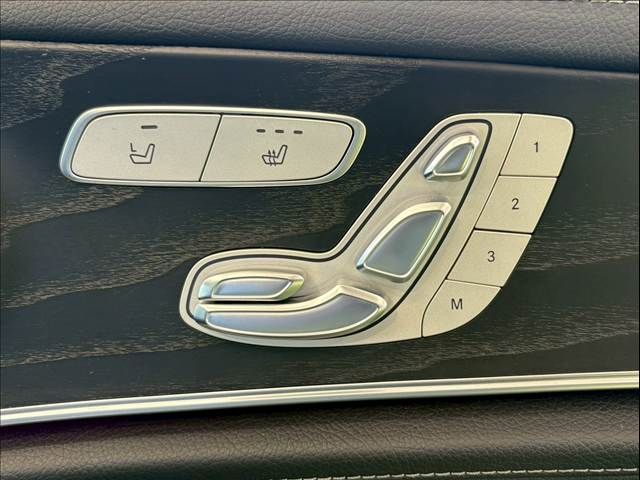 MERCEDES BENZ E CLAS 2018 Image 31