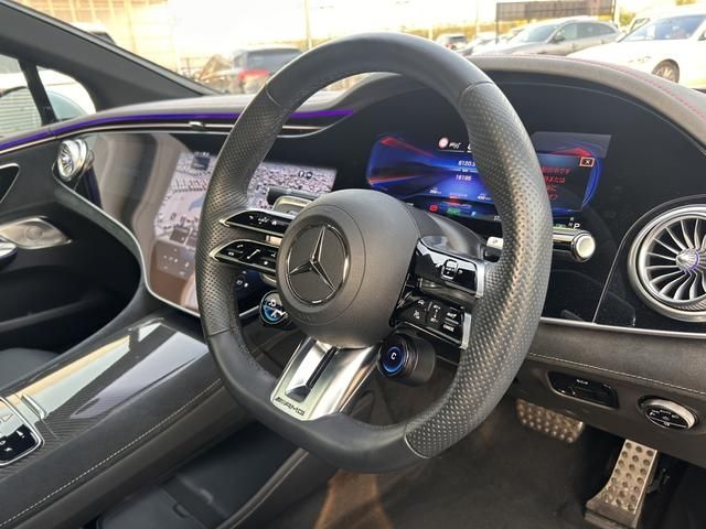 MERCEDES BENZ MERCEDES AMG EQE 2024 Image 31