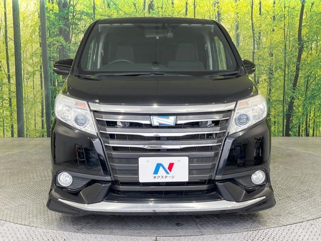TOYOTA NOAH HYBRID 2014 Image 31