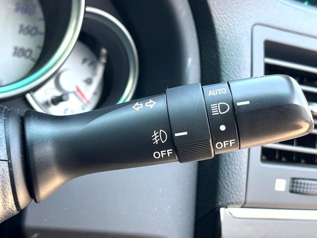 TOYOTA MARK X 2016 Image 31