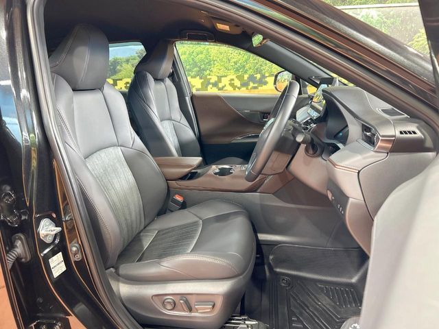 TOYOTA HARRIER 2WD 2024 Image 31