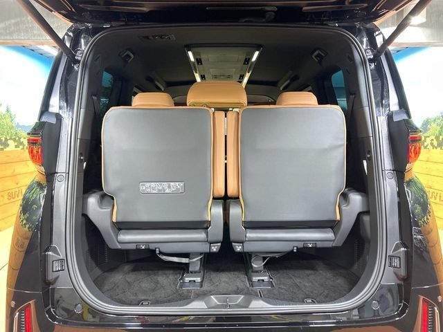 TOYOTA VELLFIRE  HYBRID 2025 Image 31