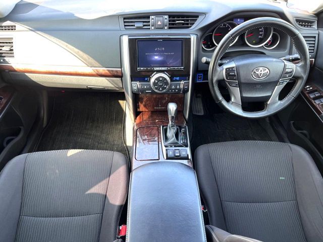 TOYOTA MARK X 2019 Image 31