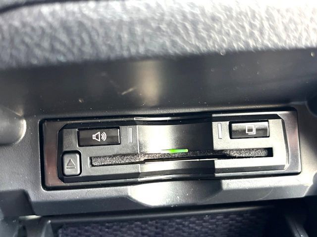 TOYOTA MARK X 2019 Image 31