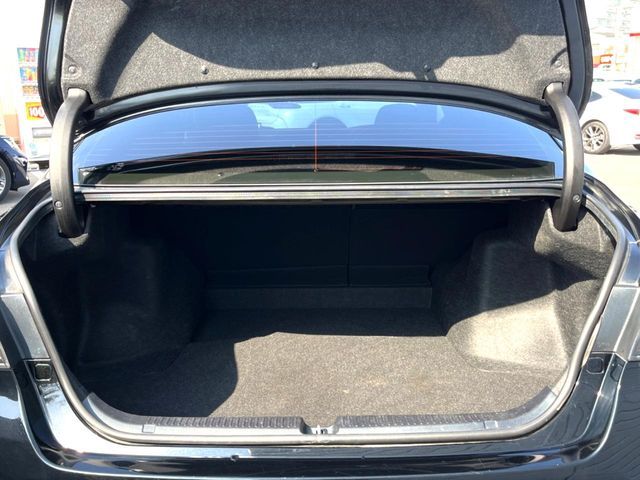 TOYOTA MARK X 2019 Image 31