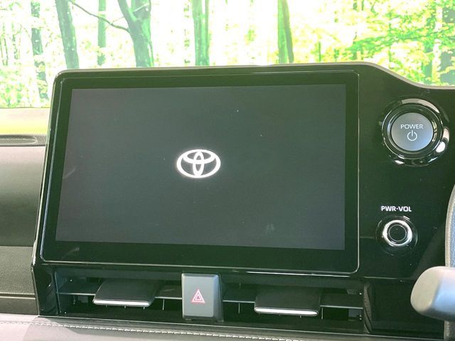 TOYOTA NOAH HYBRID 2025 Image 31