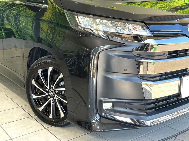 TOYOTA NOAH HYBRID 2025 Image 31