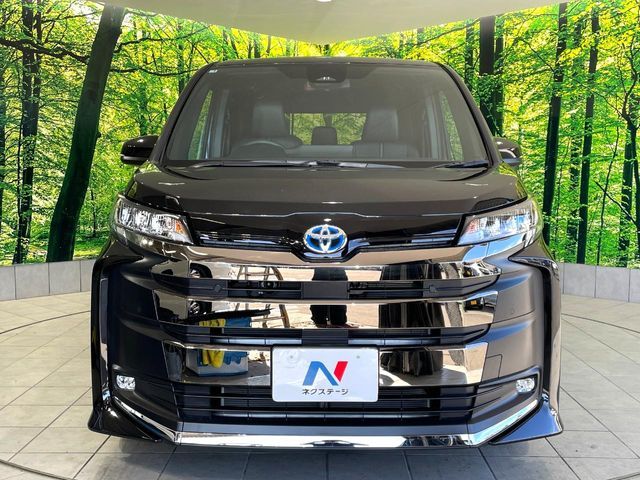 TOYOTA NOAH HYBRID 2025 Image 31