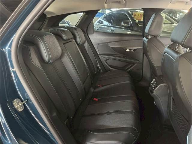 PEUGEOT 3008 2021 Image 31