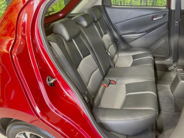 MAZDA DEMIO 2016 Image 31