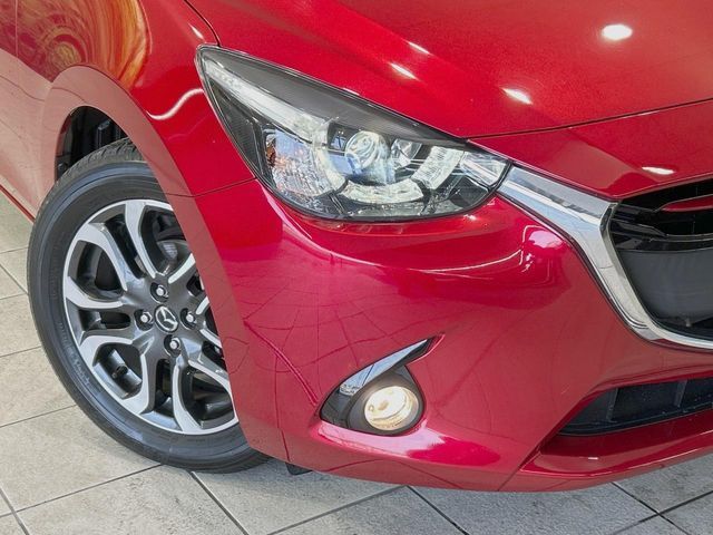 MAZDA DEMIO 2016 Image 31