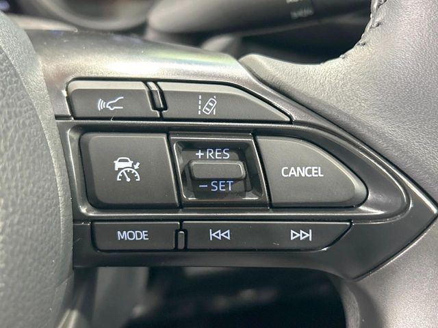 TOYOTA YARIS CROSS HYBRID 2023 Image 31