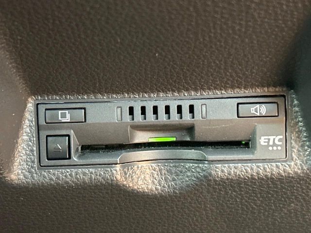 TOYOTA YARIS CROSS HYBRID 2023 Image 31