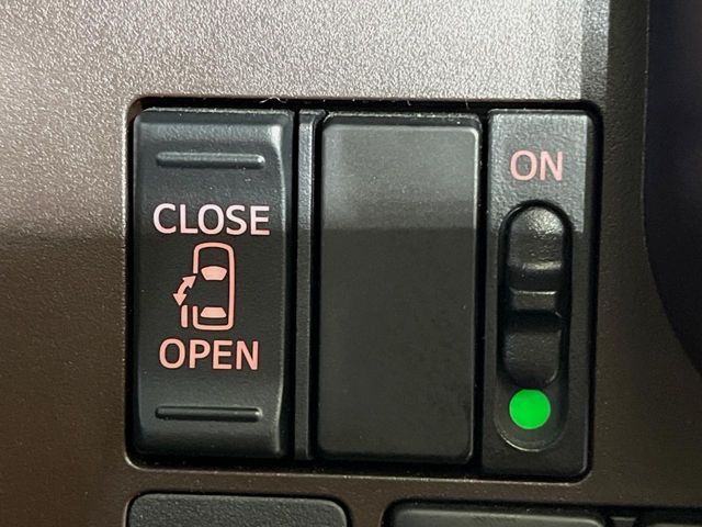 TOYOTA TANK 2017 Image 31