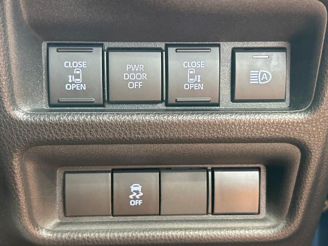 TOYOTA SIENTA HYBRID 2023 Image 31