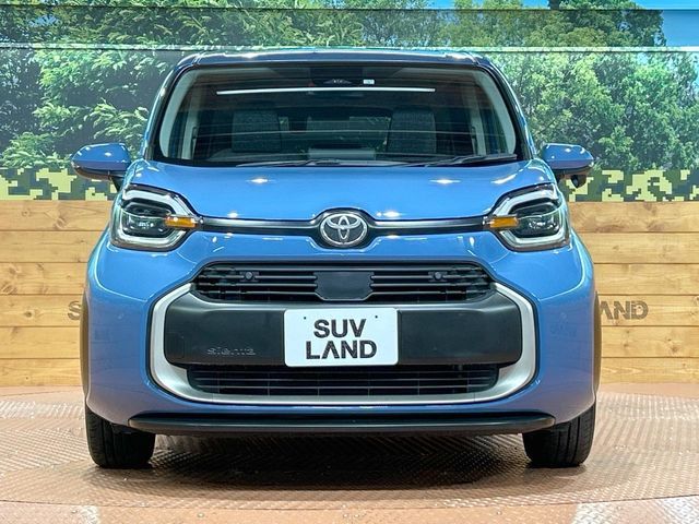 TOYOTA SIENTA HYBRID 2023 Image 31