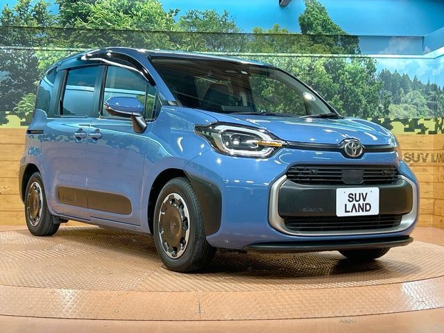 TOYOTA SIENTA HYBRID 2023 Image 31