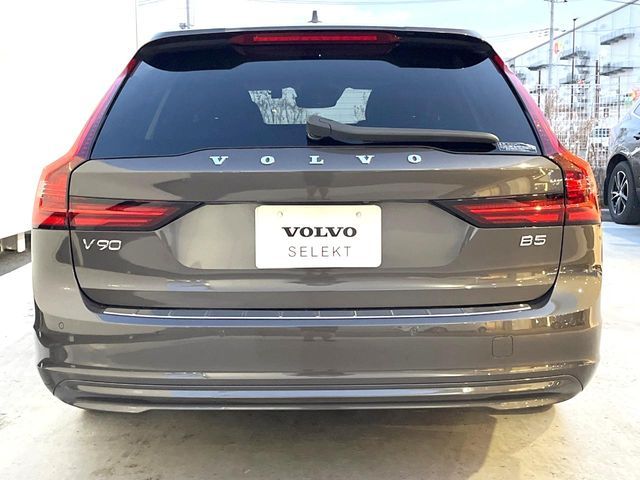 VOLVO V90 2021 Image 31