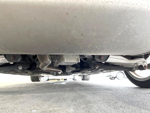 VOLVO S90 2018 Image 31