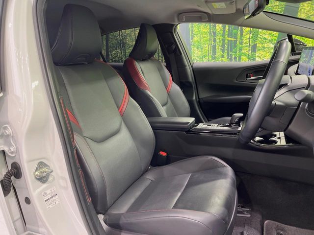 TOYOTA PRIUS PHV 2023 Image 31