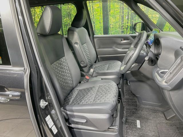 TOYOTA VOXY 2023 Image 31