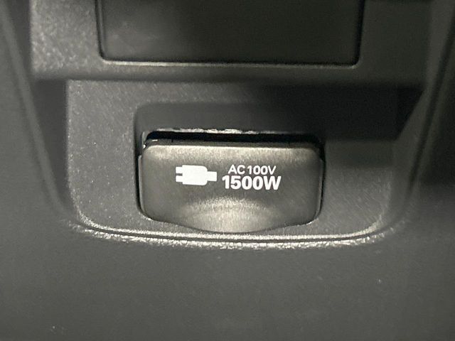 TOYOTA VOXY HYBRID 2026 Image 31