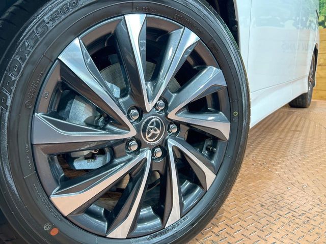 TOYOTA VOXY HYBRID 2026 Image 31