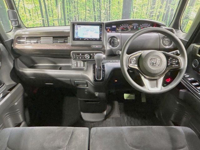 HONDA N BOX 2021 Image 31