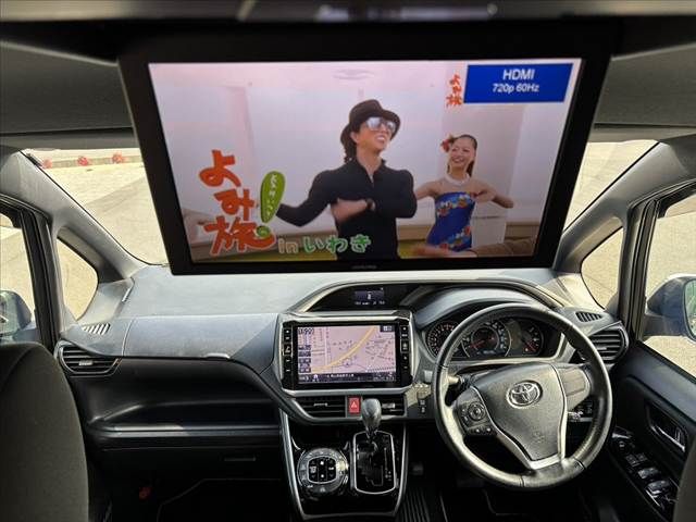 TOYOTA VOXY 2018 Image 31