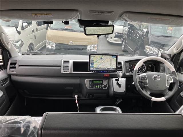 TOYOTA HIACE WAGON 2025 Image 31