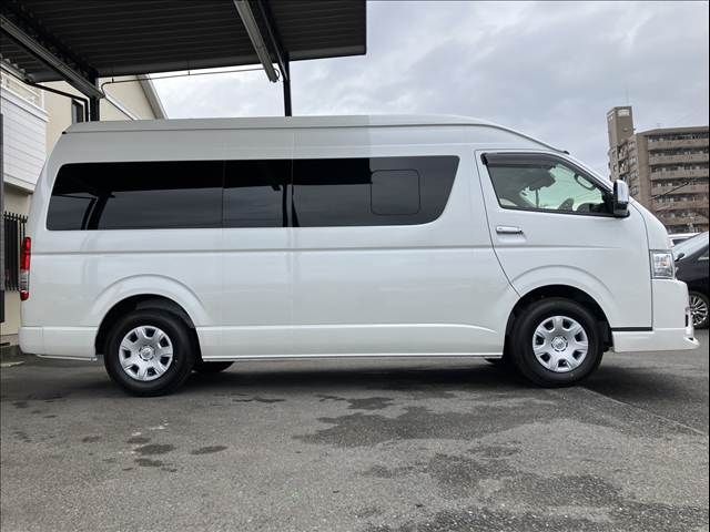 TOYOTA HIACE WAGON 2025 Image 31