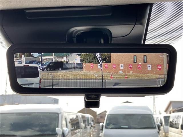 TOYOTA HIACE VAN 2WD 2026 Image 31