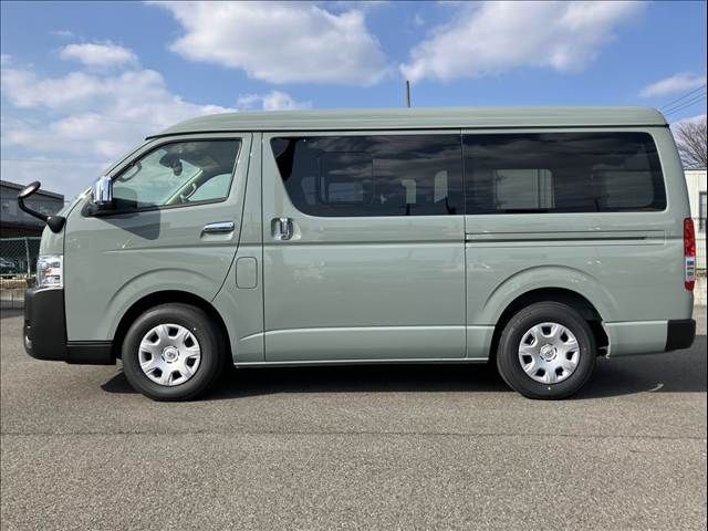 TOYOTA HIACE VAN 2WD 2026 Image 31