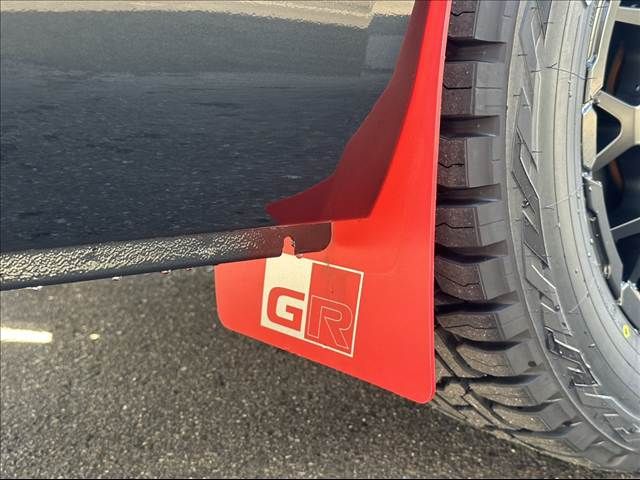 TOYOTA HIACE WAGON 4WD 2025 Image 31