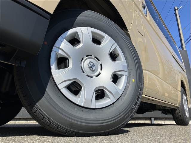 TOYOTA HIACE VAN 2WD 2026 Image 31