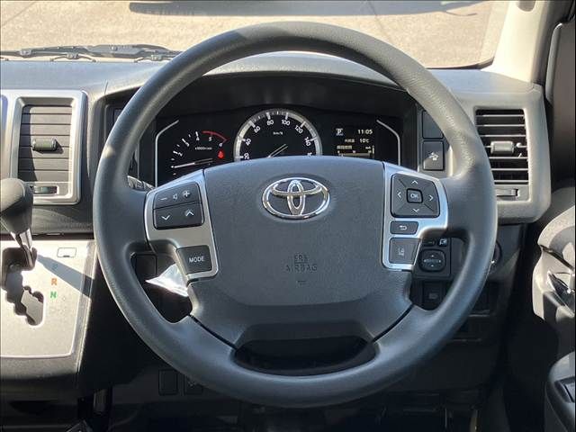 TOYOTA HIACE VAN 2WD 2026 Image 31