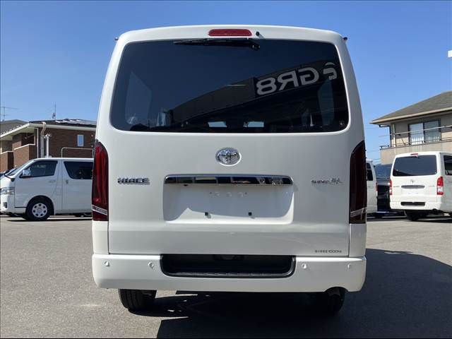 TOYOTA HIACE VAN 2WD 2026 Image 31